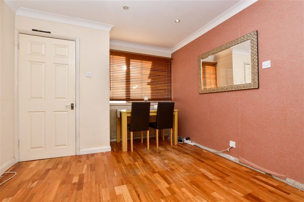 Property photo 2 of 13 Dining Area