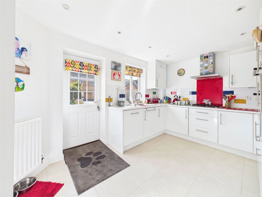 Property photo 3 of 16 Picture No. 03