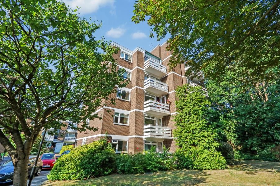 Property photo 1 of 8
