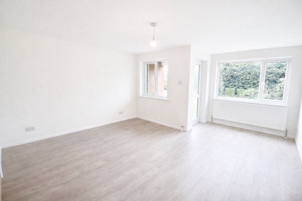 Property photo 3 of 6 Chatgpt Image Apr 13, 2026, 10_12_01 Am