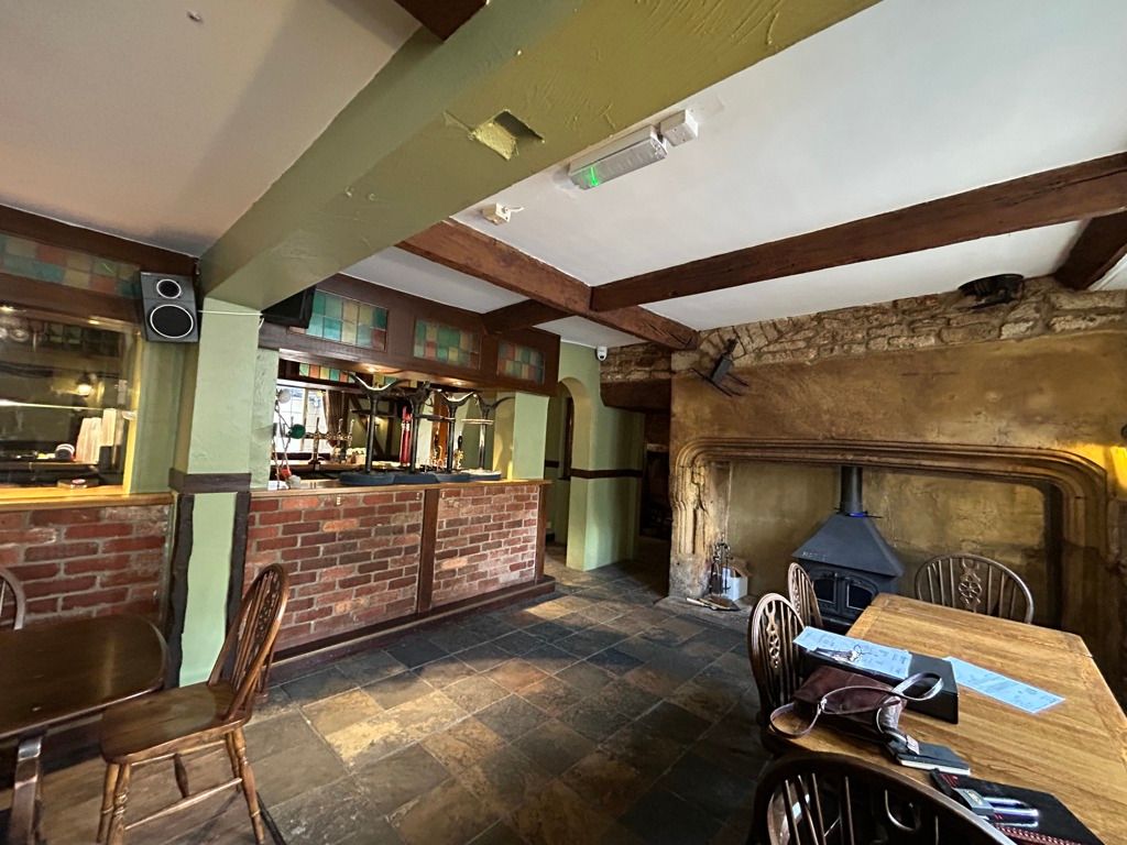 Property photo 3 of 12 Photo 2