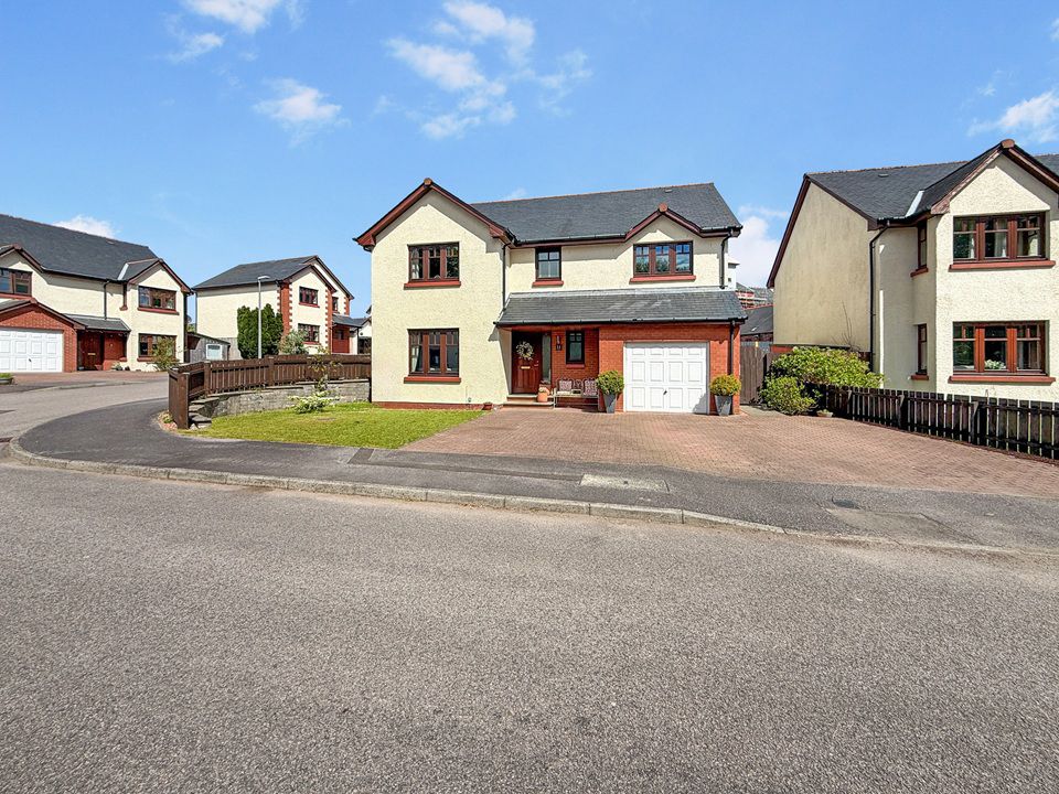 Property photo 3 of 62