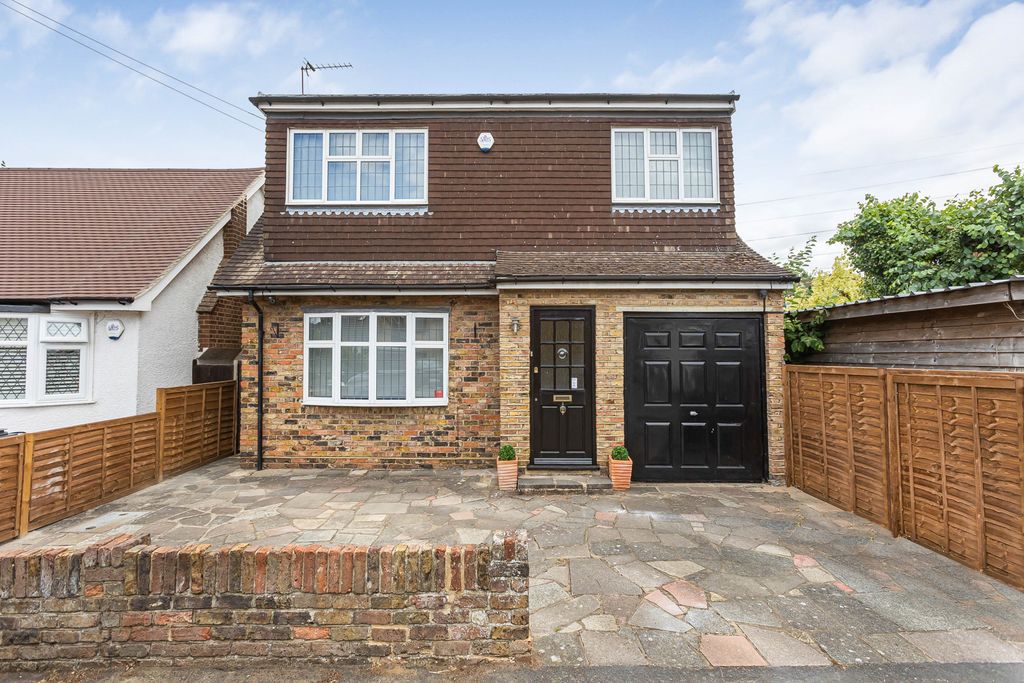 Property photo 1 of 22