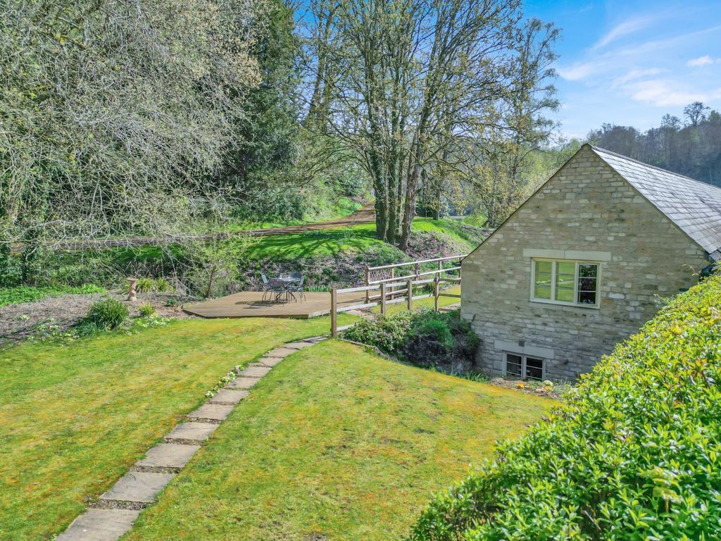 Property photo 3 of 34 Picture No. 51