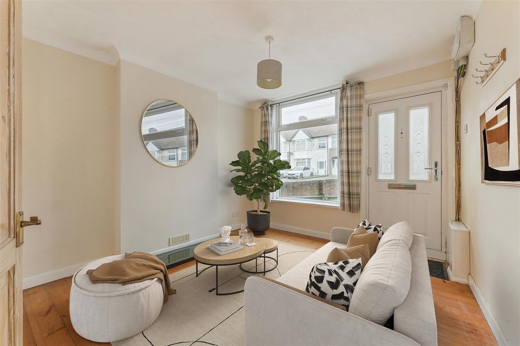 Property photo 3 of 25 Sketch_Ph1_6292752.Jpg