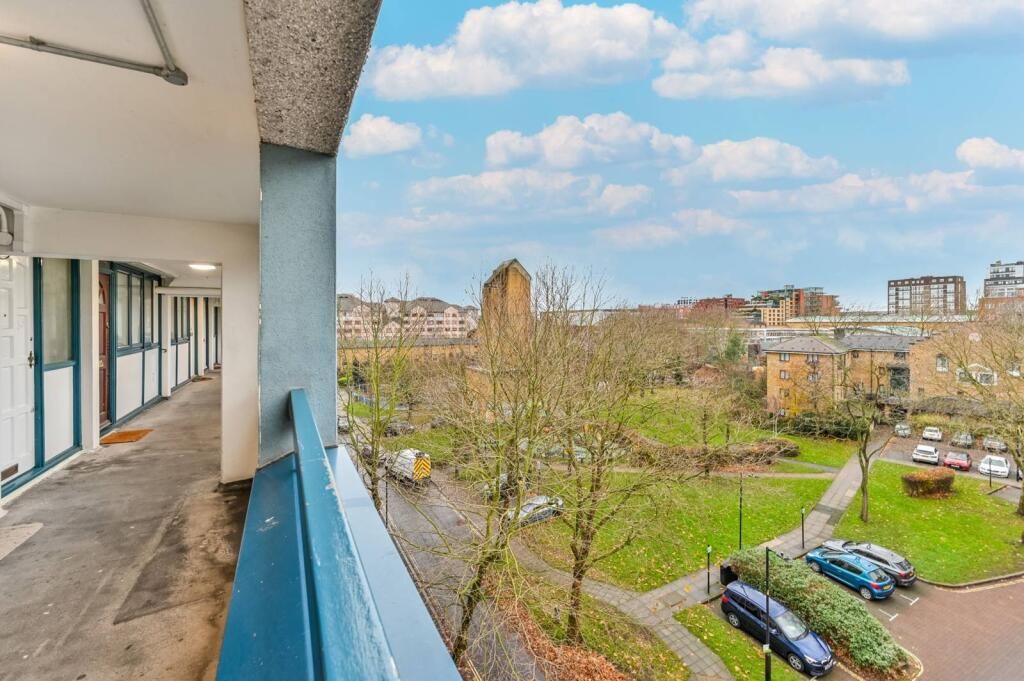 Property photo 3 of 11