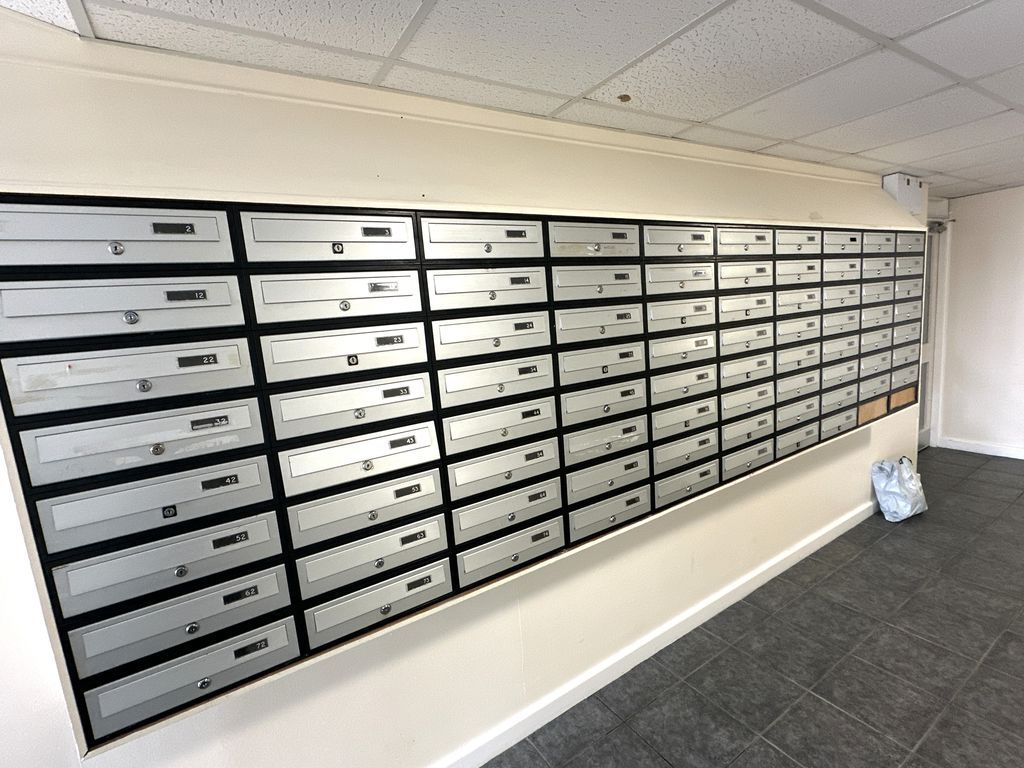 Property photo 2 of 8 Photo 7