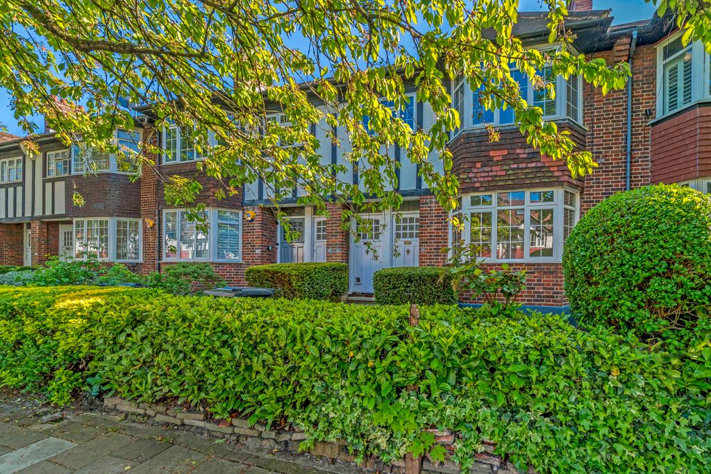 Property photo 1 of 14