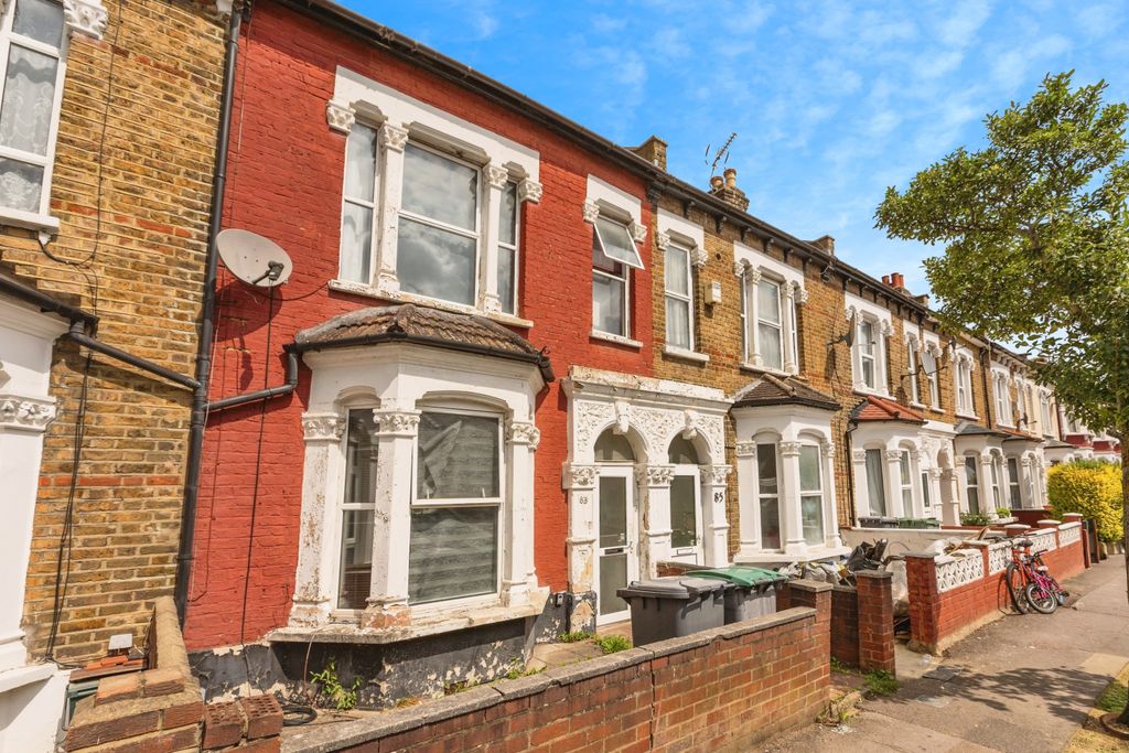 Property photo 1 of 12 The Property