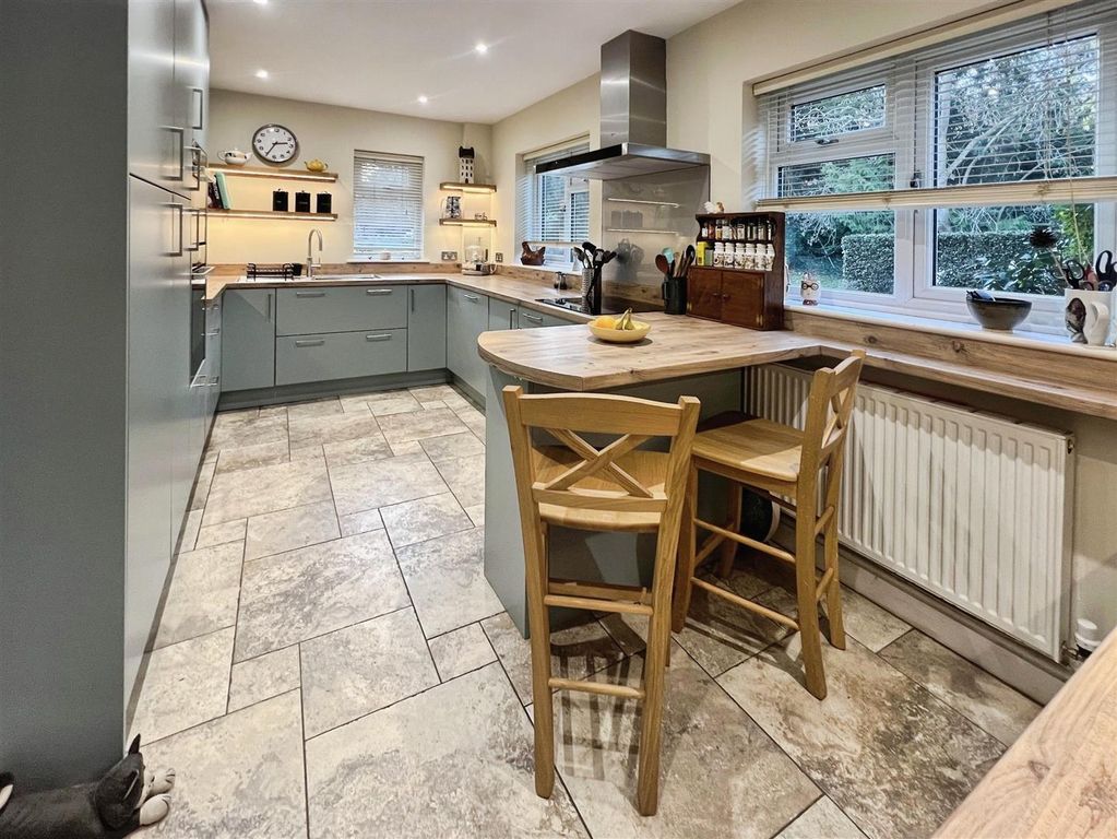 Property photo 3 of 27 8F1Bfe65-Img_1147.Jpeg