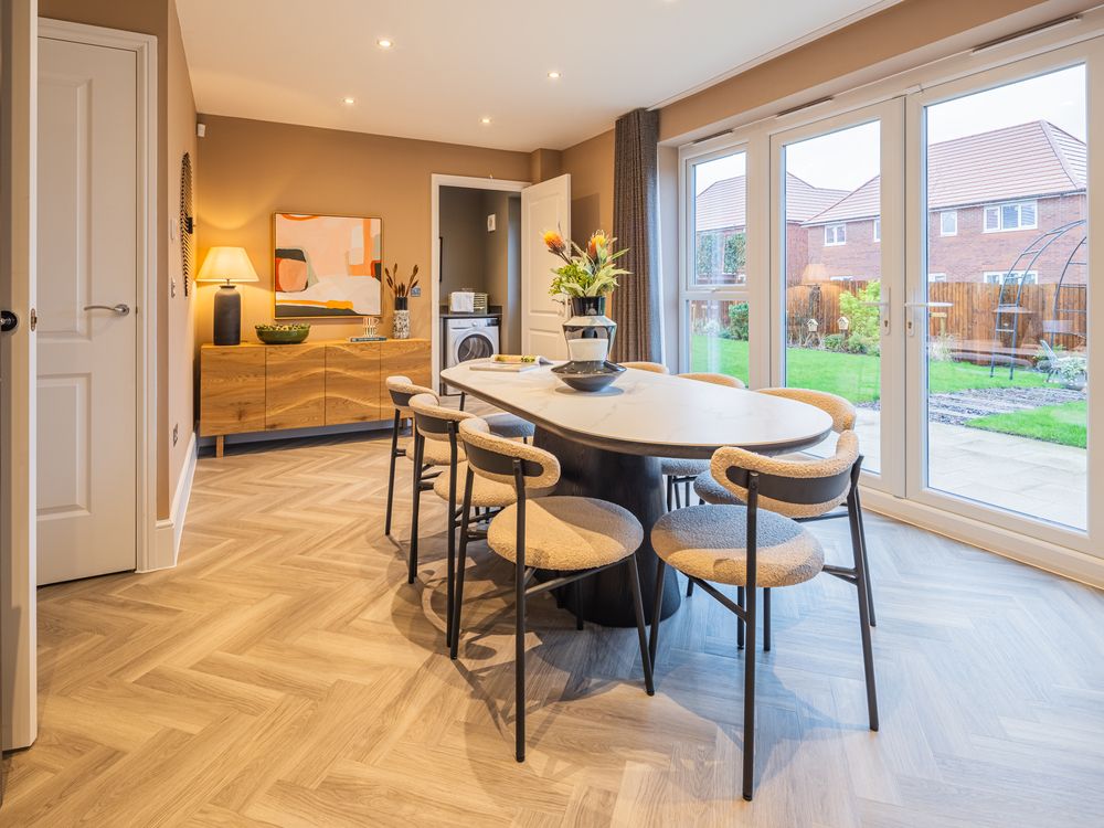 Property photo 3 of 9 Oxford Kitchen Dining Area