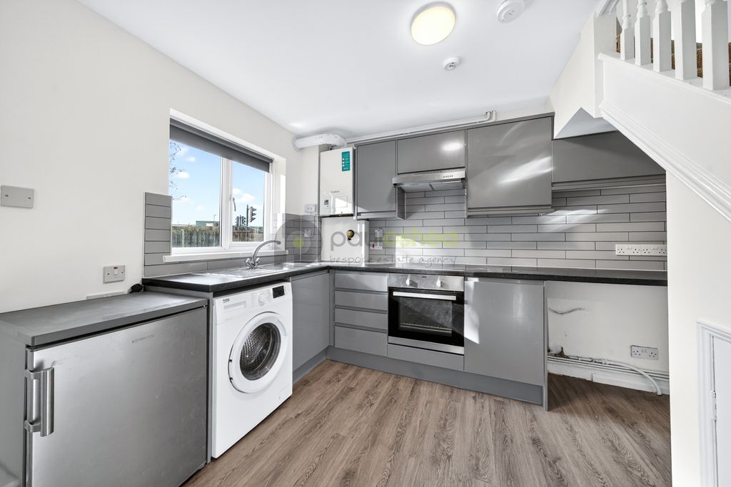 Property photo 2 of 11 Dsc02716