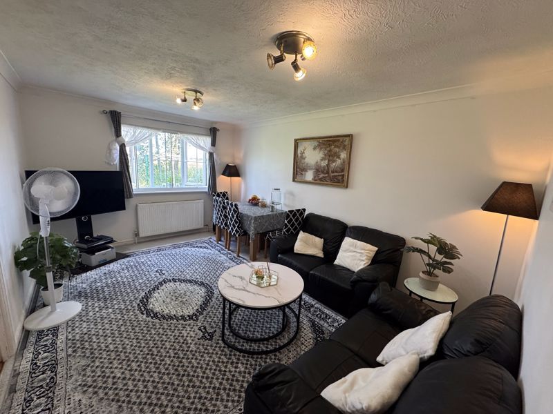 Property photo 2 of 8 Photo 5