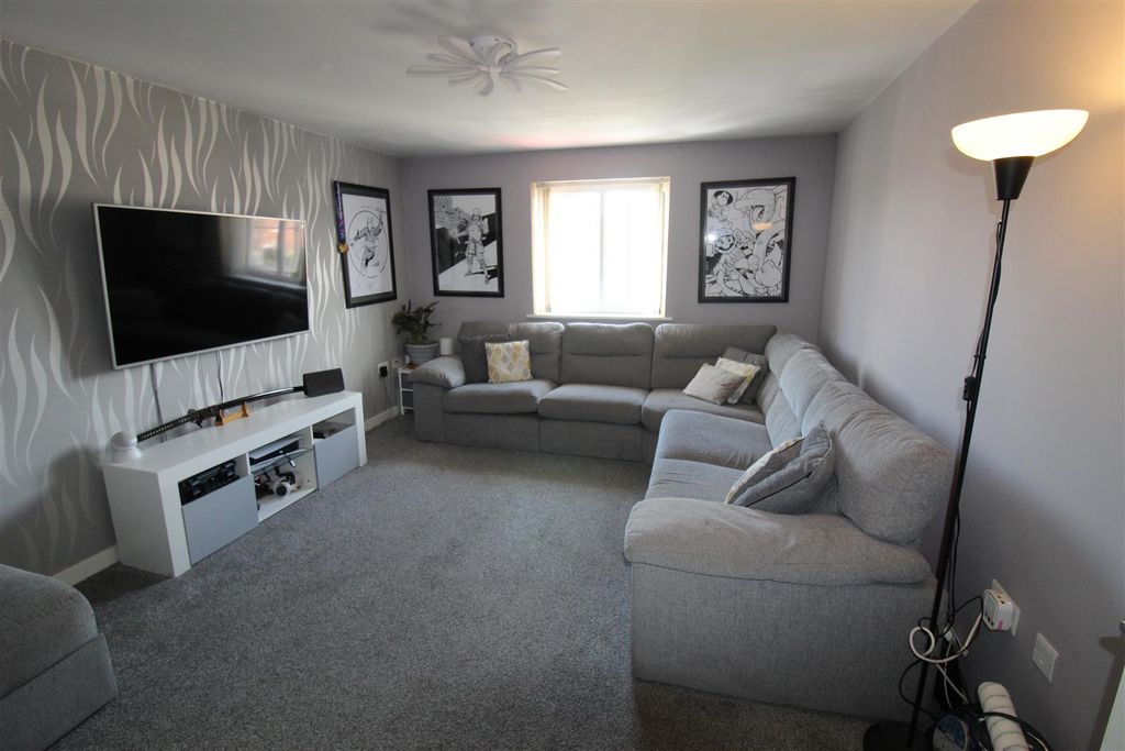 Property photo 3 of 14 Img_1351.Jpg