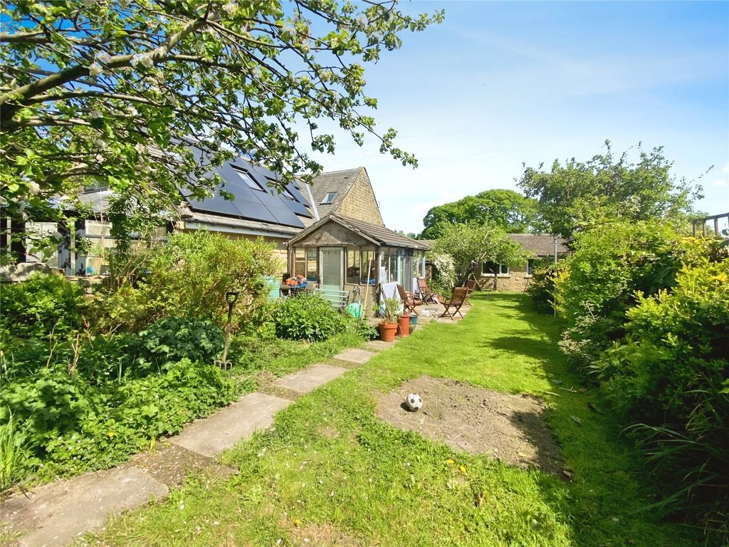 Property photo 1 of 20 Picture No. 07