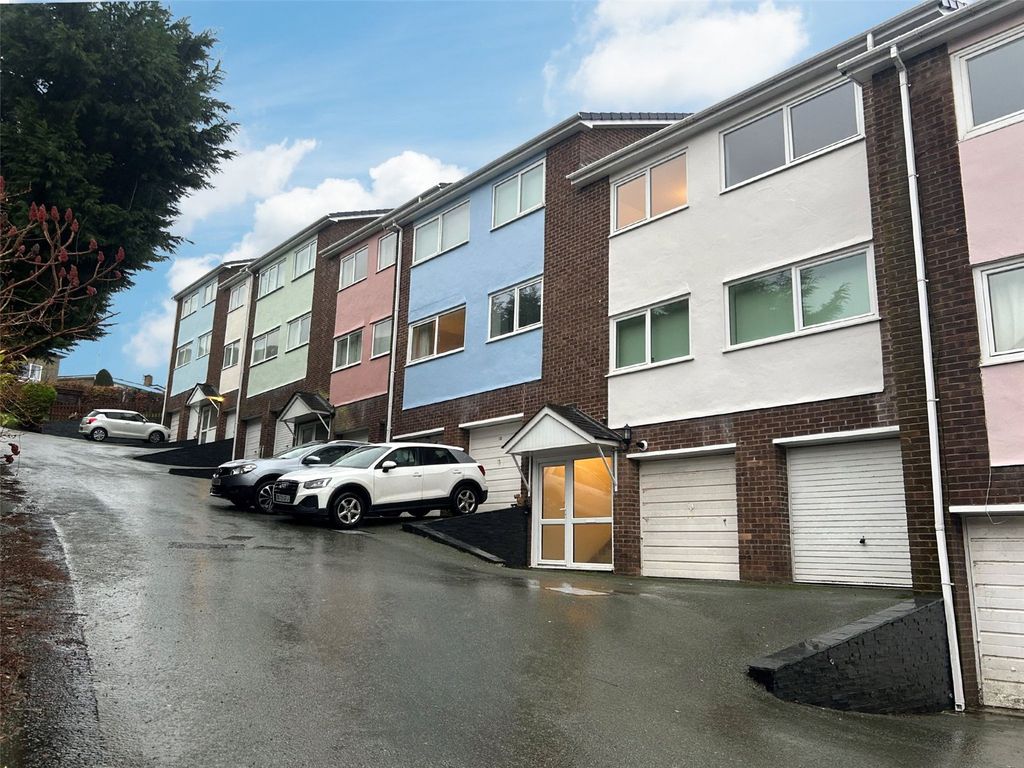 Property photo 1 of 10 Picture No. 20