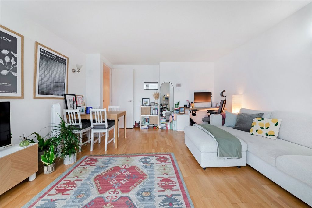 Property photo 1 of 9 Picture No. 07