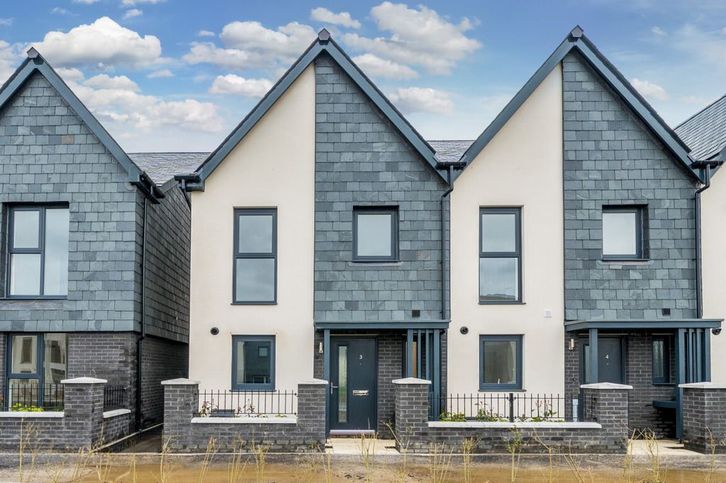 Property photo 1 of 7 The Fulmar External (1) Copy