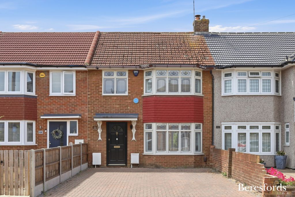 Property photo 1 of 25 Picture No. 05