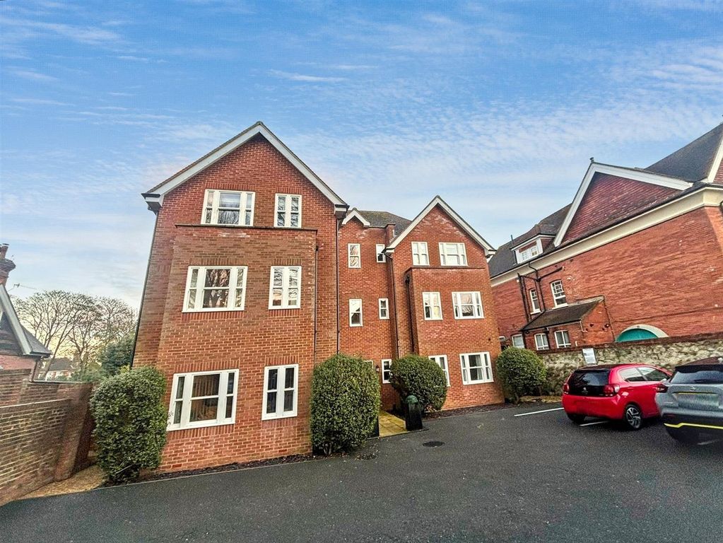 Property photo 1 of 16 Photo-2025-11-18-16-28-35 (3).Jpg