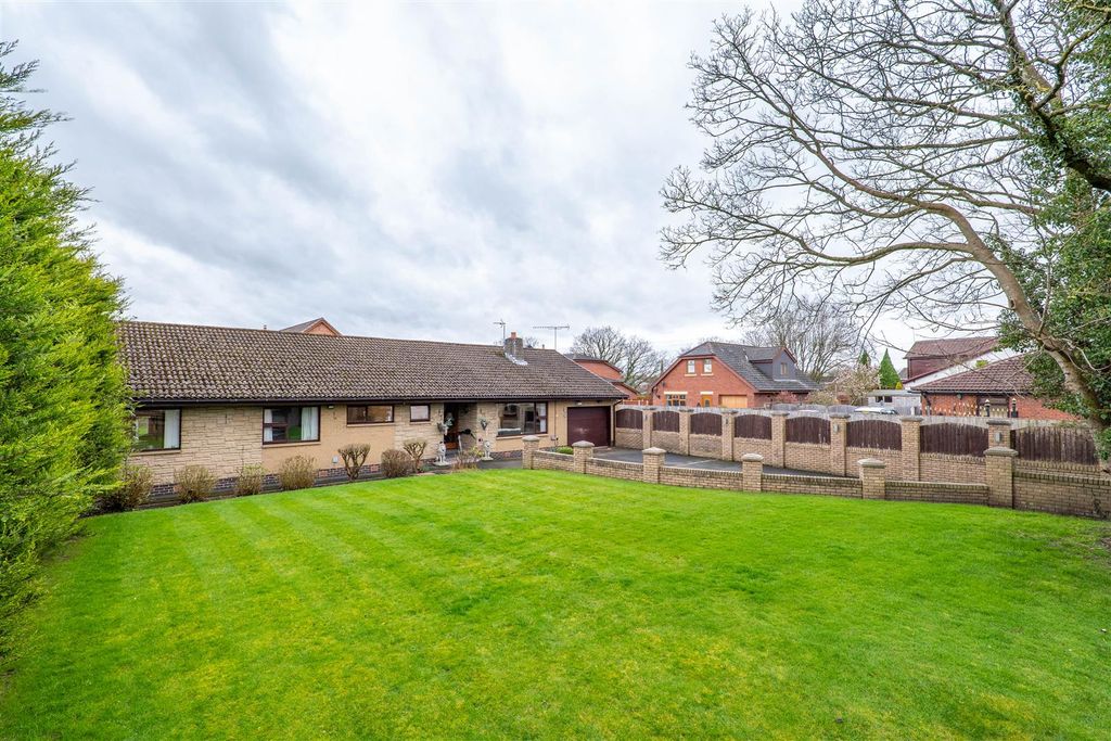Additional image 25 of 4 bed detached bungalow for saleCocker Lane, Leyland PR26