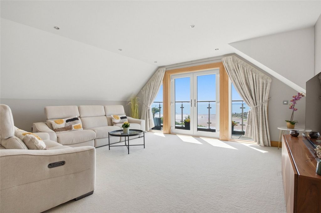 Additional image 14 of 5 bed detached house for saleThe Beach House, 18 Hyndman Road, Seamill, Ayrshire KA23