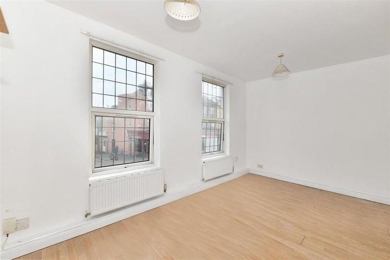 Property photo 3 of 7 89540514.Jpg