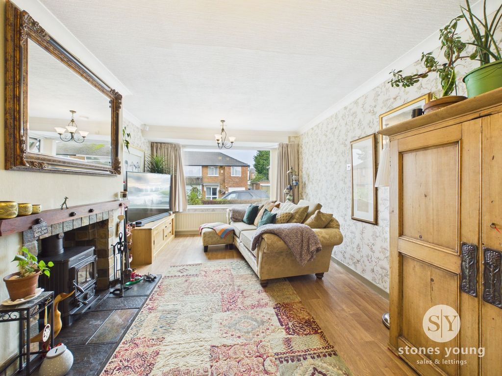 Property photo 2 of 22