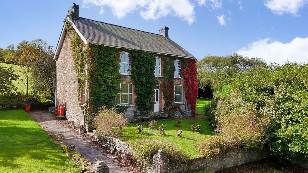 Property photo 1 of 35 Main Image