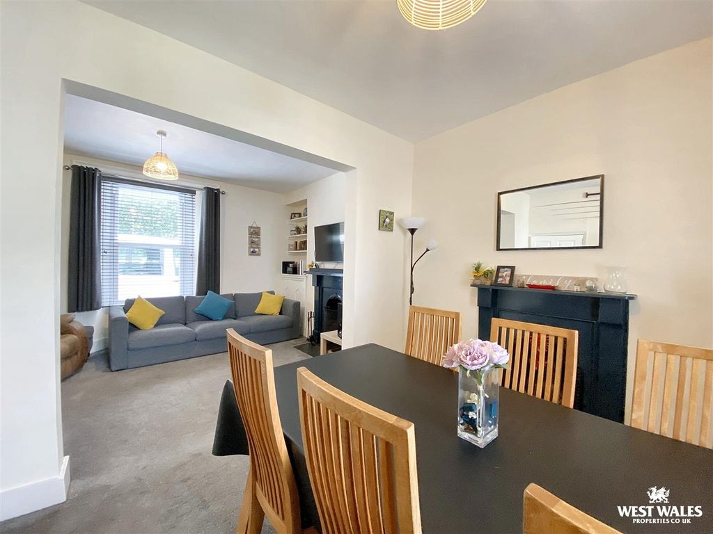 Property photo 3 of 21 Img_7940.Jpg