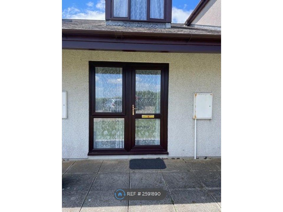 Property photo 1 of 4