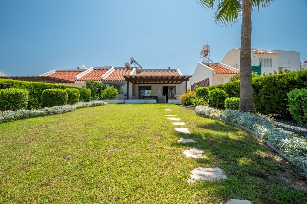 Property photo 2 of 4