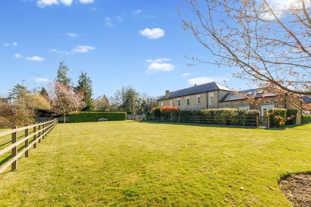 Property photo 2 of 13