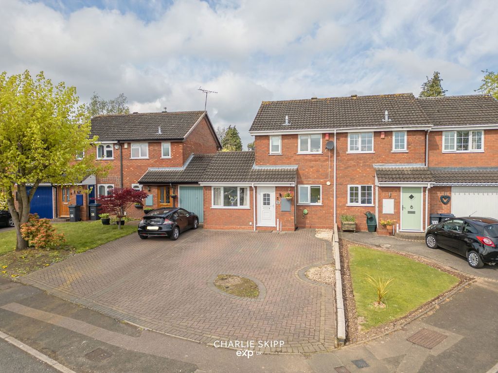 Property photo 2 of 17