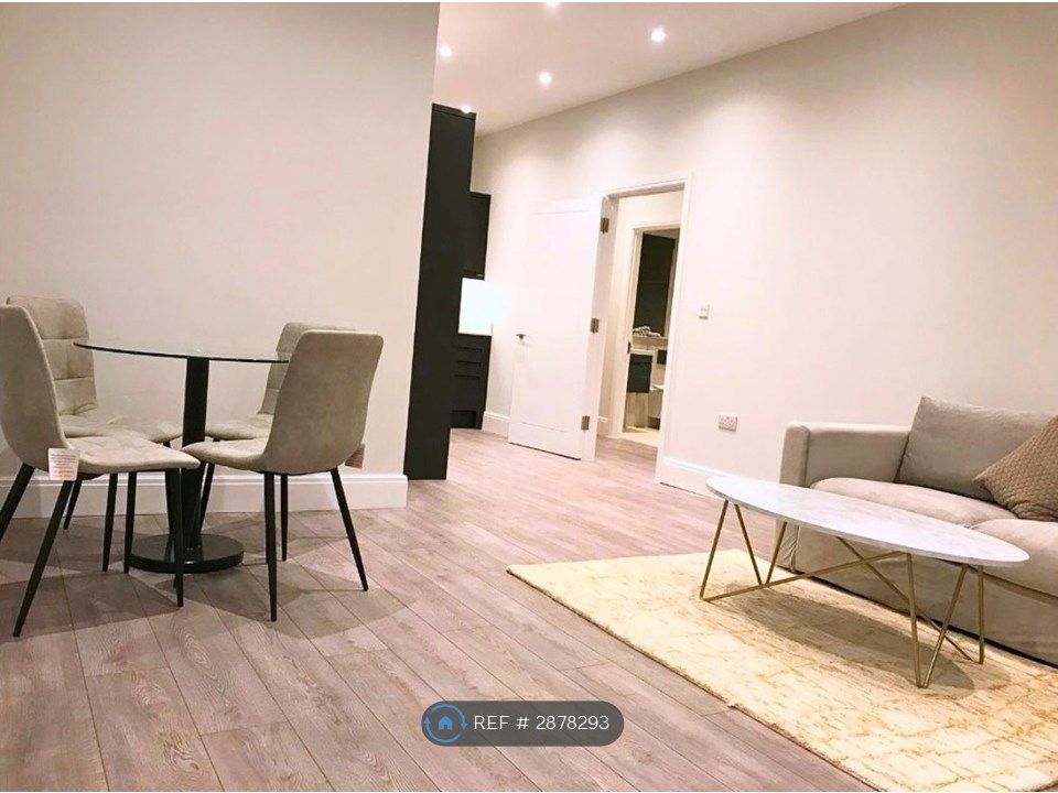 Property photo 2 of 9 Living - Dinning
