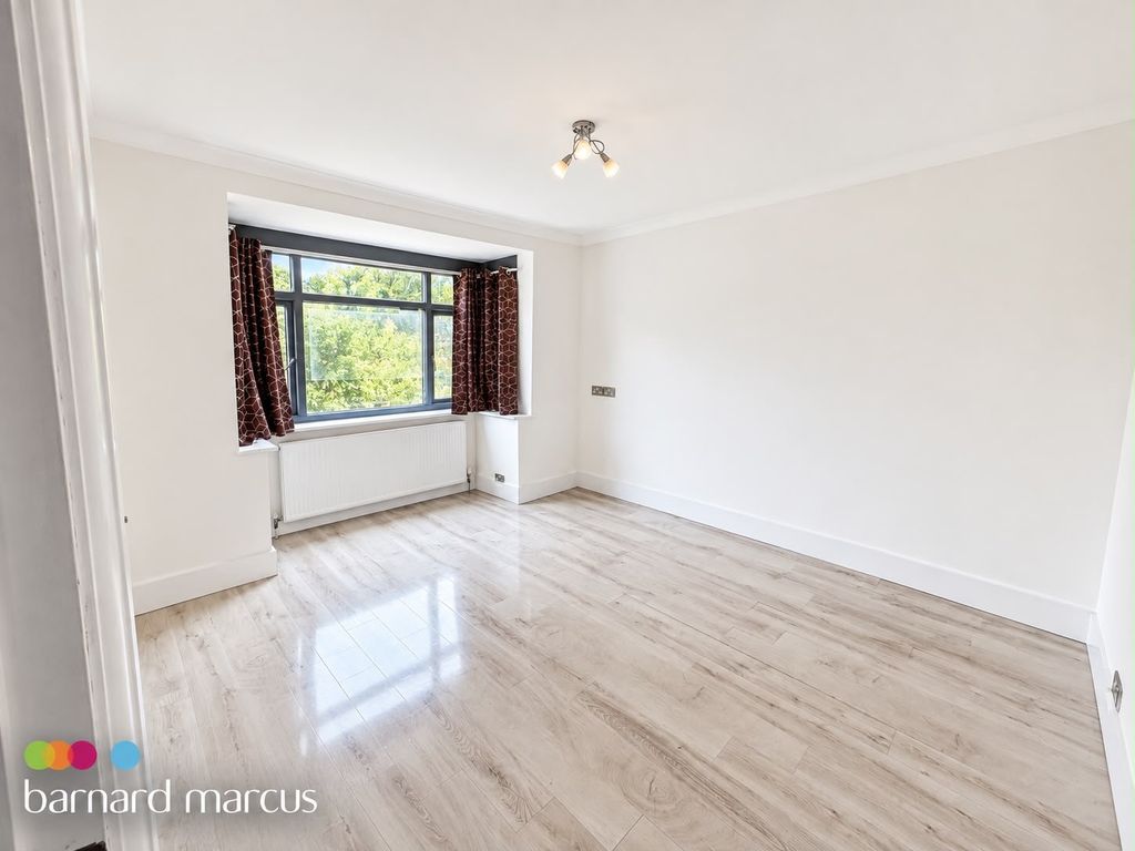 Property photo 2 of 10 Image