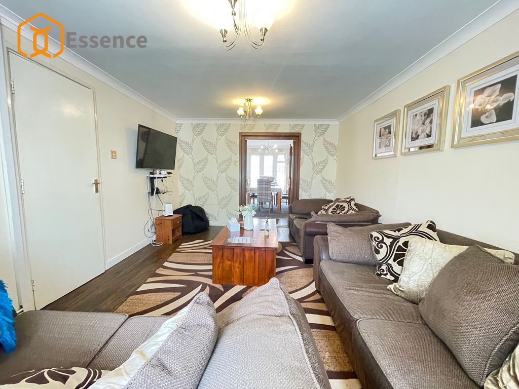 Property photo 3 of 18 Img_0321
