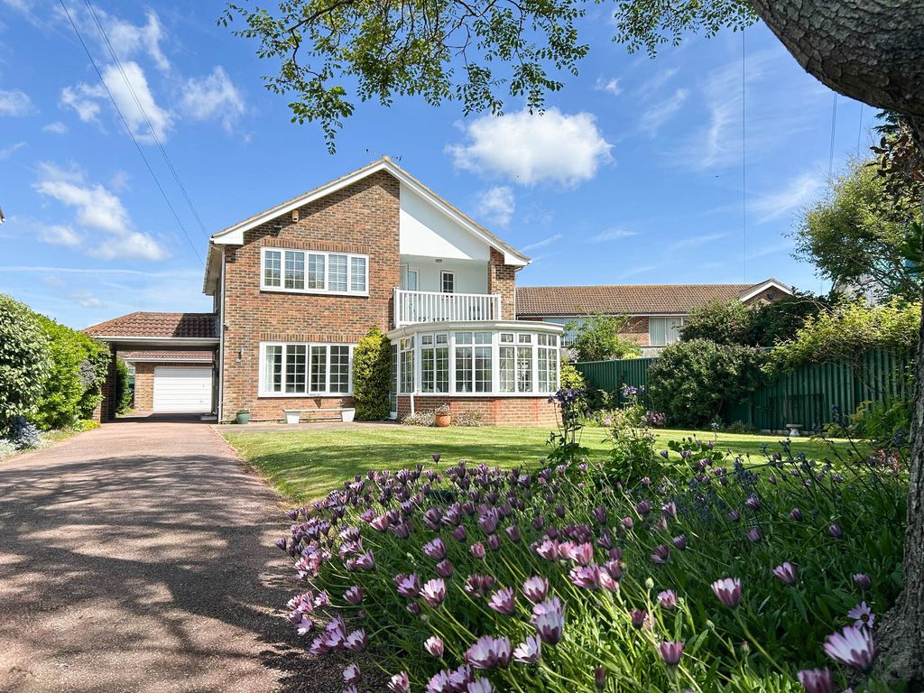 Property photo 1 of 39