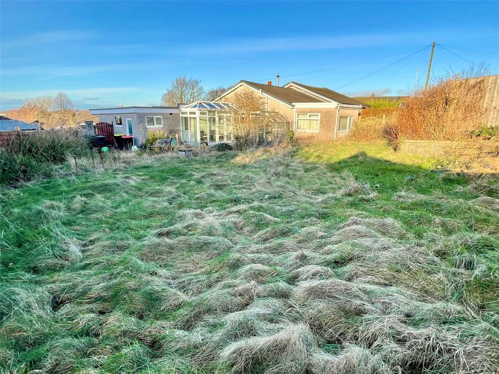 Property photo 3 of 22 Garden