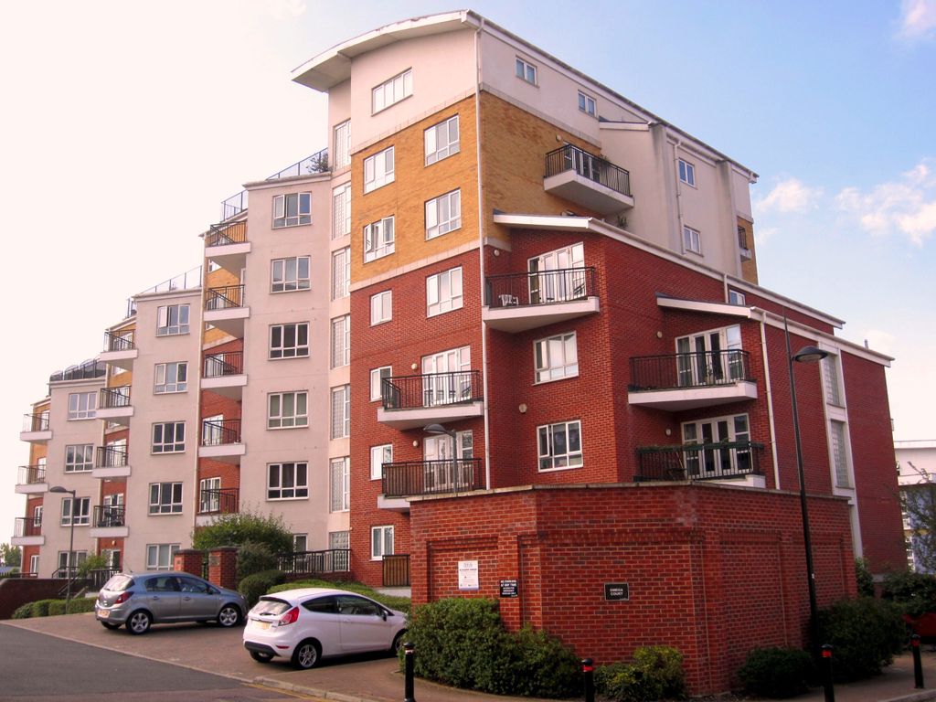 Property photo 2 of 9