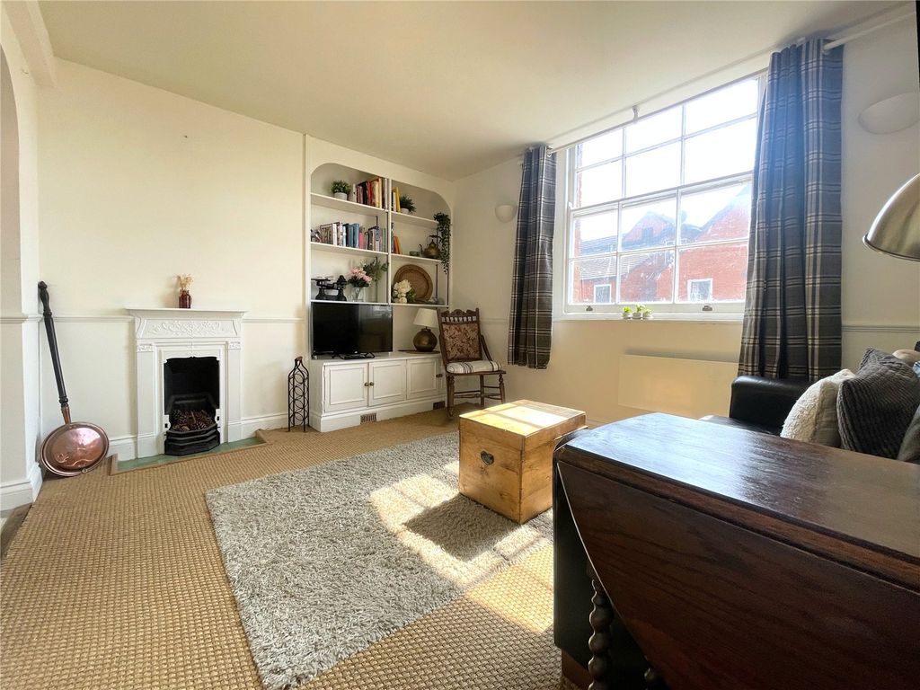Property photo 2 of 6 Picture No. 03