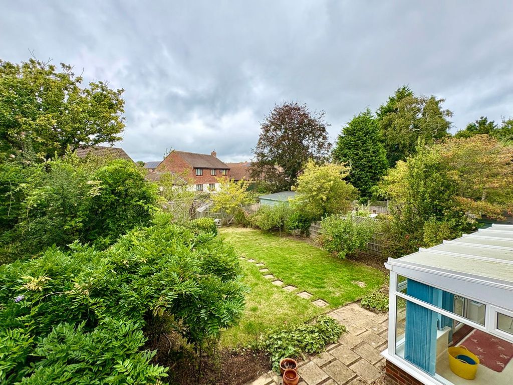 Property photo 2 of 22