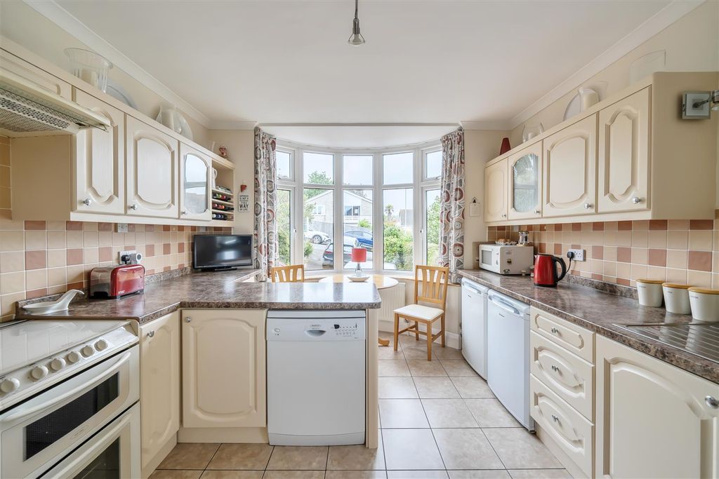 Property photo 3 of 23 1459787-16-6A0Dcef2E75B5.Jpg