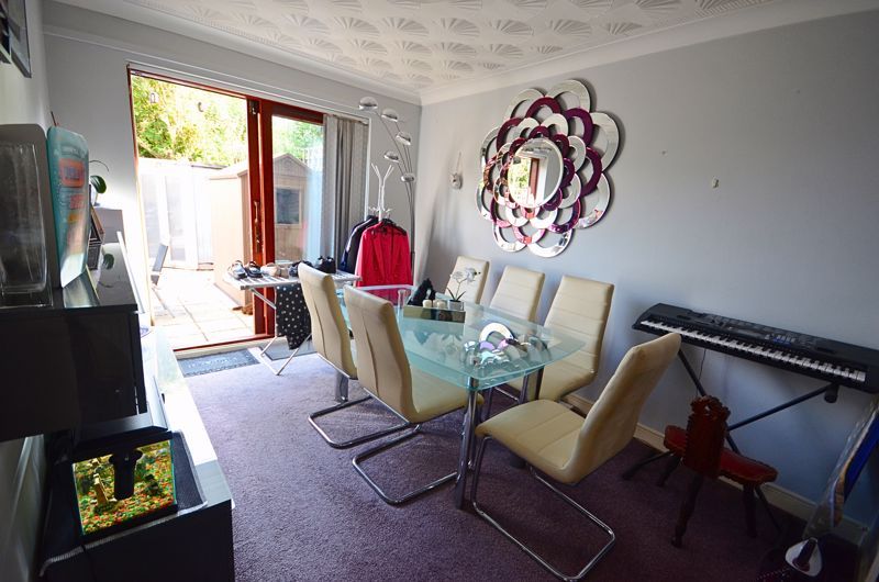 Property photo 3 of 9 Photo 10