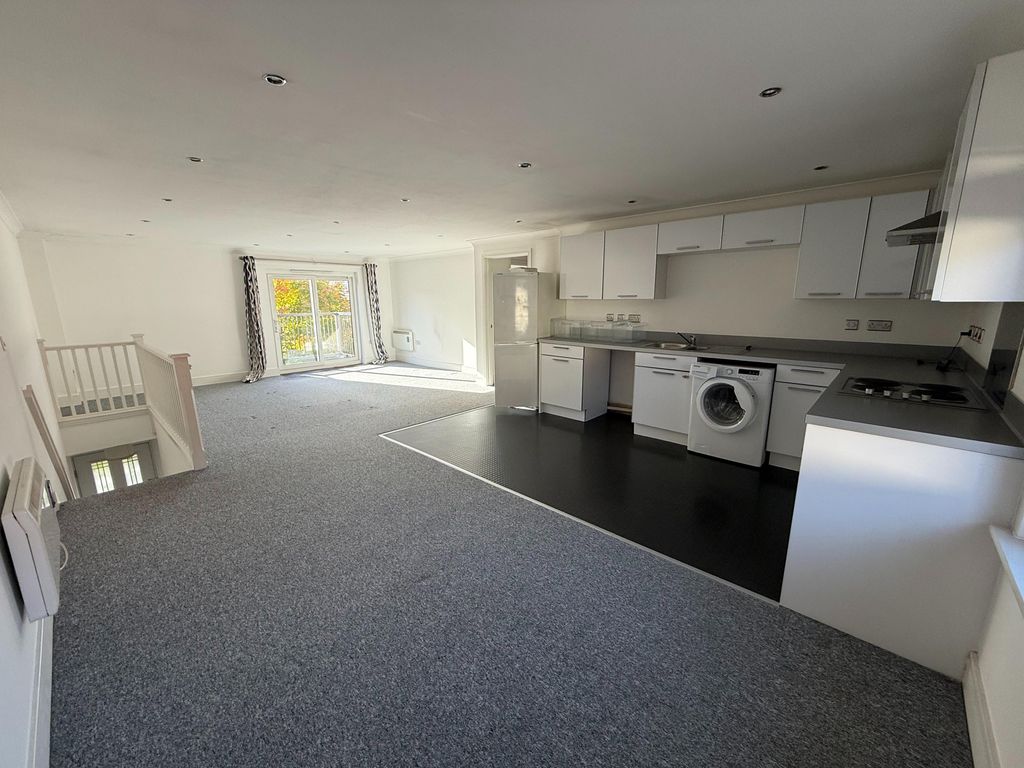 Property photo 3 of 8 Property