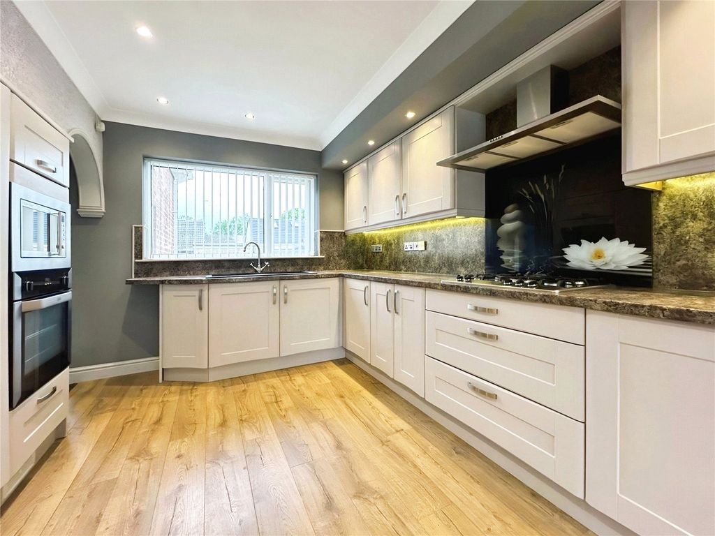 Property photo 3 of 14 Picture No. 03