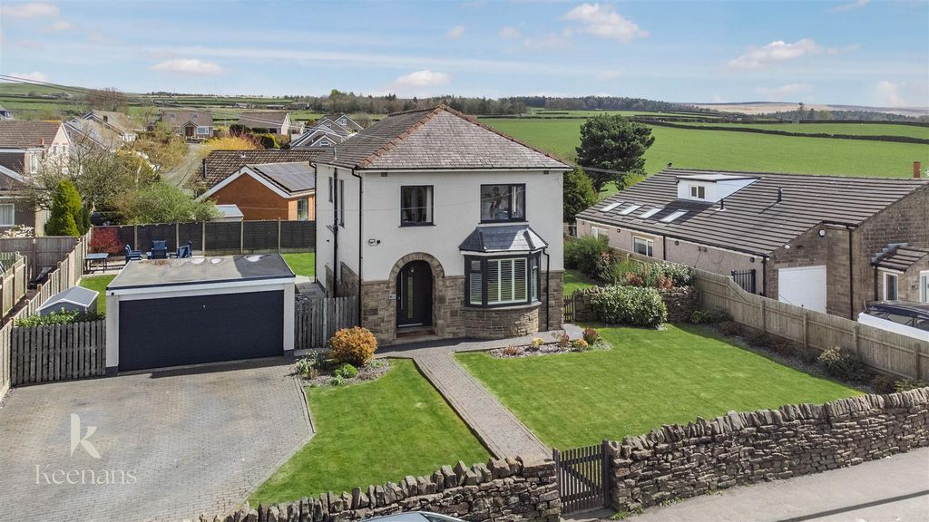 Property photo 1 of 67 1.Jpg