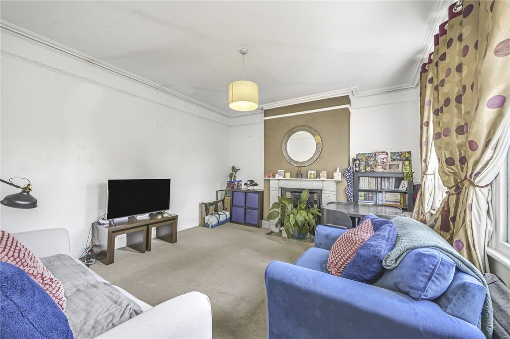Property photo 1 of 14 Picture No. 04