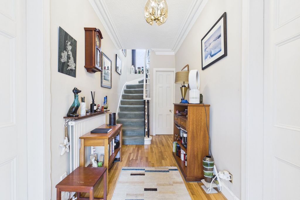 Property photo 2 of 25 Hall