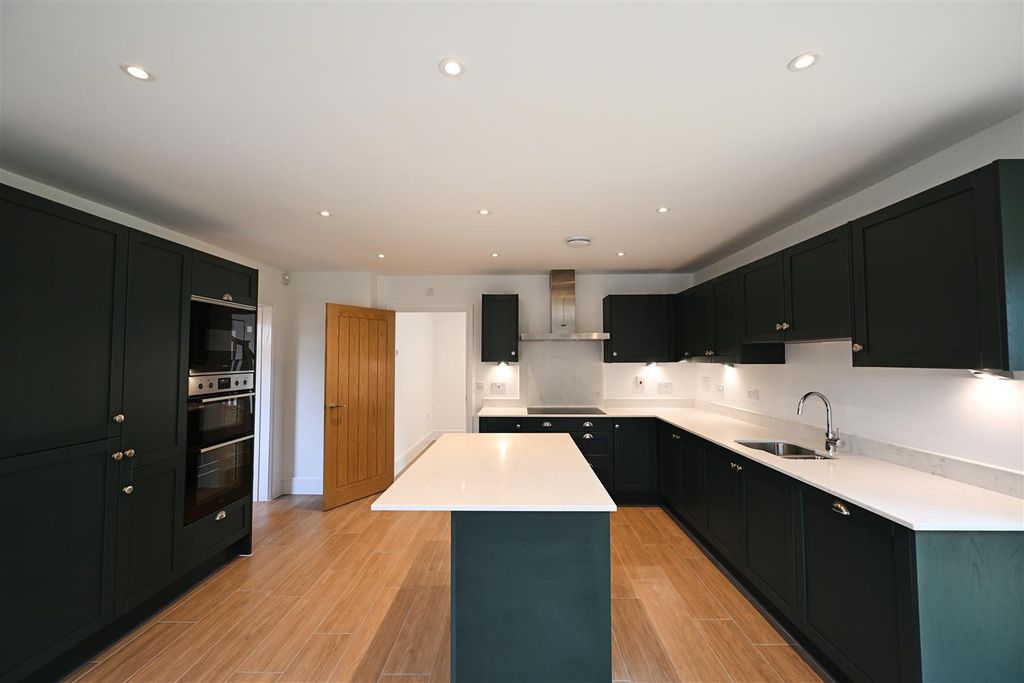 Property photo 3 of 13 As2_9887.Jpg